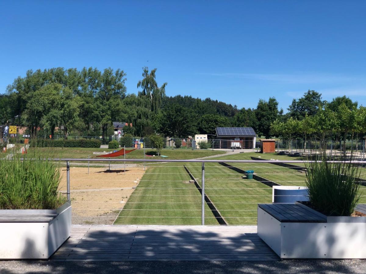 Ferienwohnung Am Seepark Pfullendorf Exteriör bild
